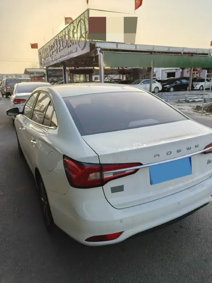 2019 Roewe i5 1.5L 120HP L4 CVT,autocango,china used car exporter,china ev exporter,chinese used car exporter,chinese used ev exporter