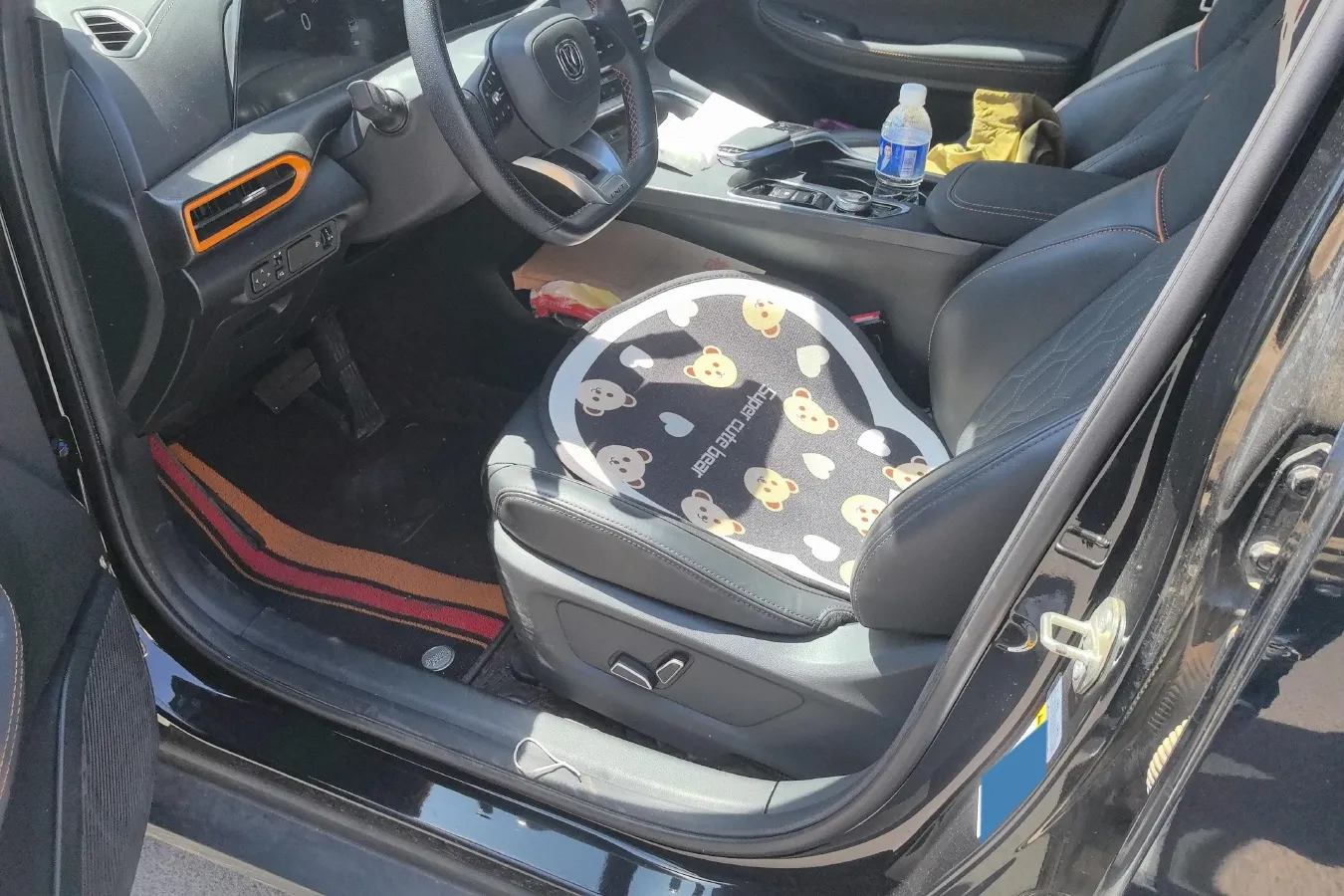 2022 ChangAn UNI-T 1.5T 188HP L4 7DCT,autocango,china used car exporter,china ev exporter,chinese used car exporter,chinese used ev exporter