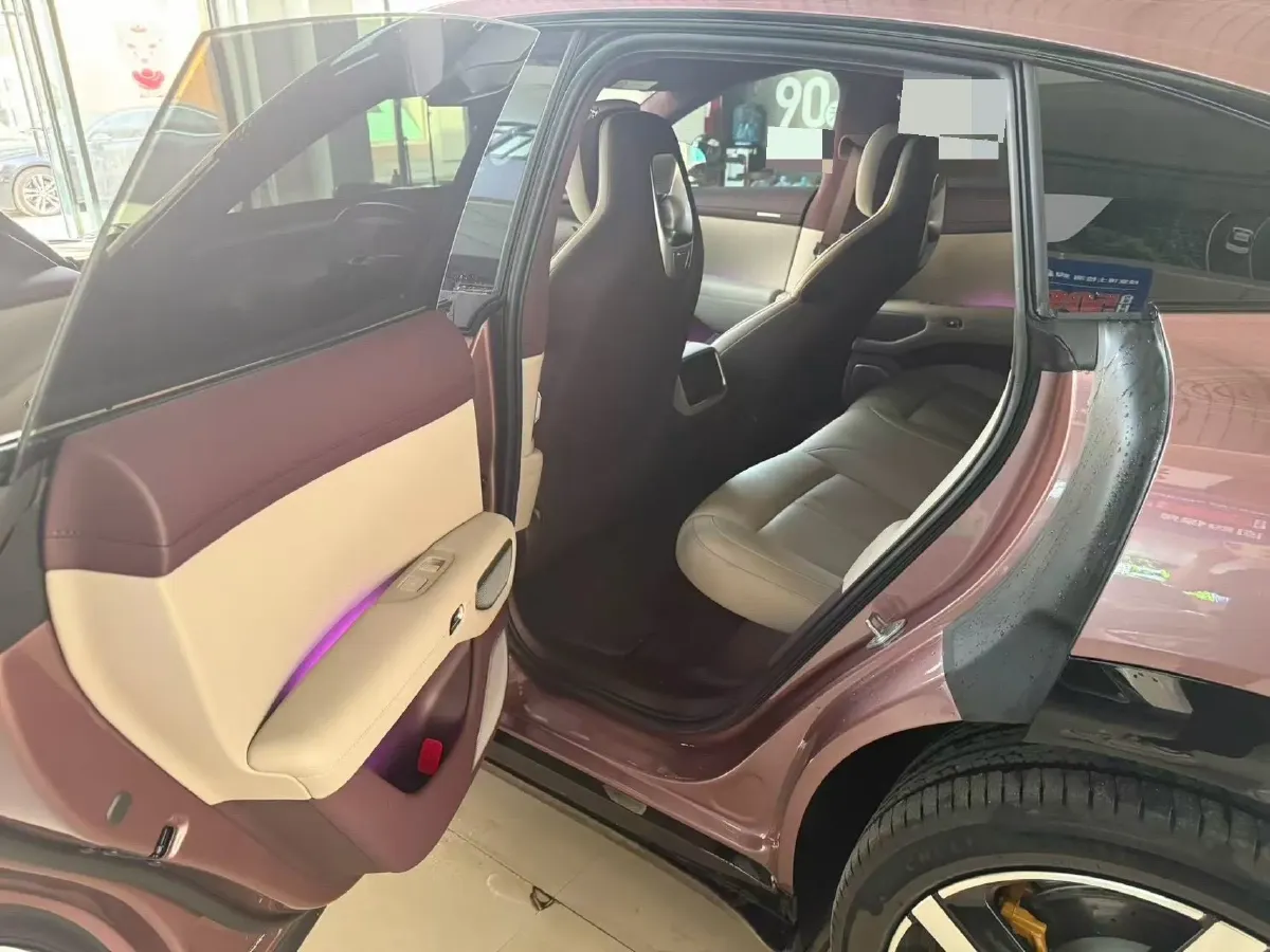 2025 MI YU7 BEV 101.7KWH,autocango,china used car exporter,china ev exporter,chinese used car exporter,chinese used ev exporter