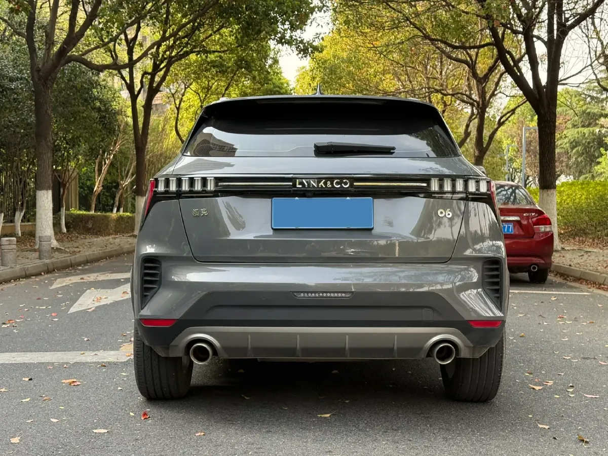 2023 LYNK&CO 06 1.5T 181HP L4 7DCT,autocango,china used car exporter,china ev exporter,chinese used car exporter,chinese used ev exporter