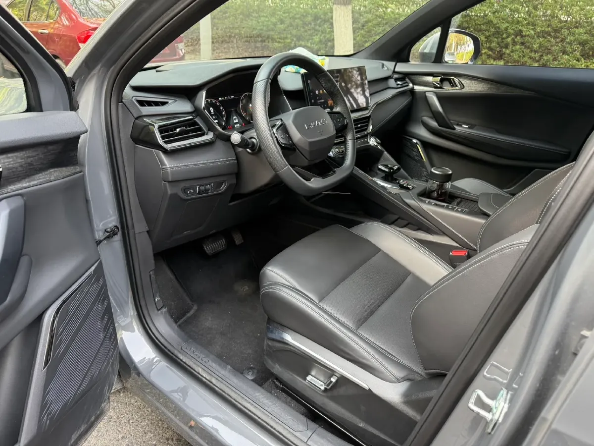 2023 LYNK&CO 06 1.5T 181HP L4 7DCT,autocango,china used car exporter,china ev exporter,chinese used car exporter,chinese used ev exporter