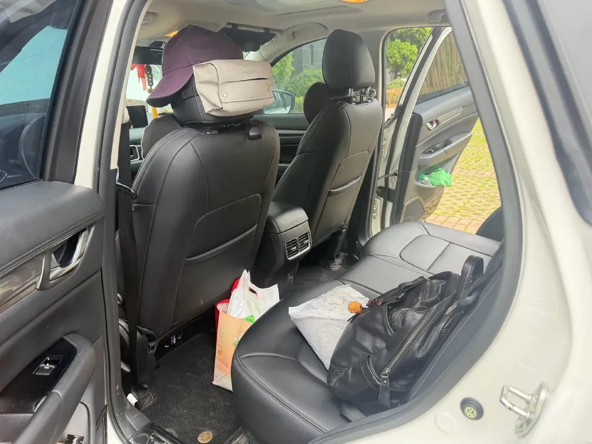 2022 Hyundai Tucson 2.0L 150HP L4 6AT Hybrid,autocango,china used car exporter,china ev exporter,chinese used car exporter,chinese used ev exporter