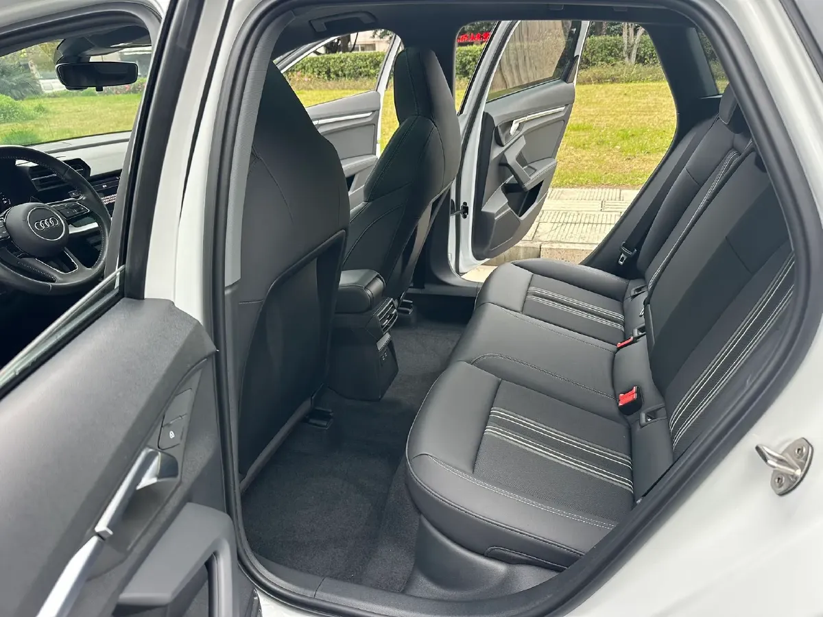 2021 Audi A3 1.4T 150HP L4 7DCT,autocango,china used car exporter,china ev exporter,chinese used car exporter,chinese used ev exporter