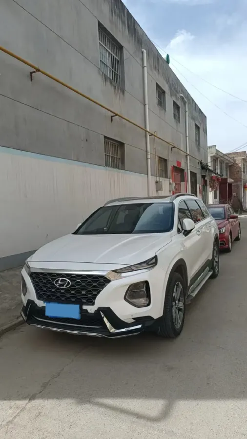 2021 Hyundai Custo 2.0T 236HP L4 8AT,autocango,china used car exporter,china ev exporter,chinese used car exporter,chinese used ev exporter