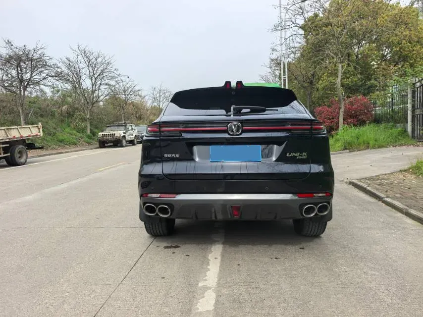 2021 ChangAn UNI-K 2.0T 233HP L4 8AT,autocango,china used car exporter,china ev exporter,chinese used car exporter,chinese used ev exporter