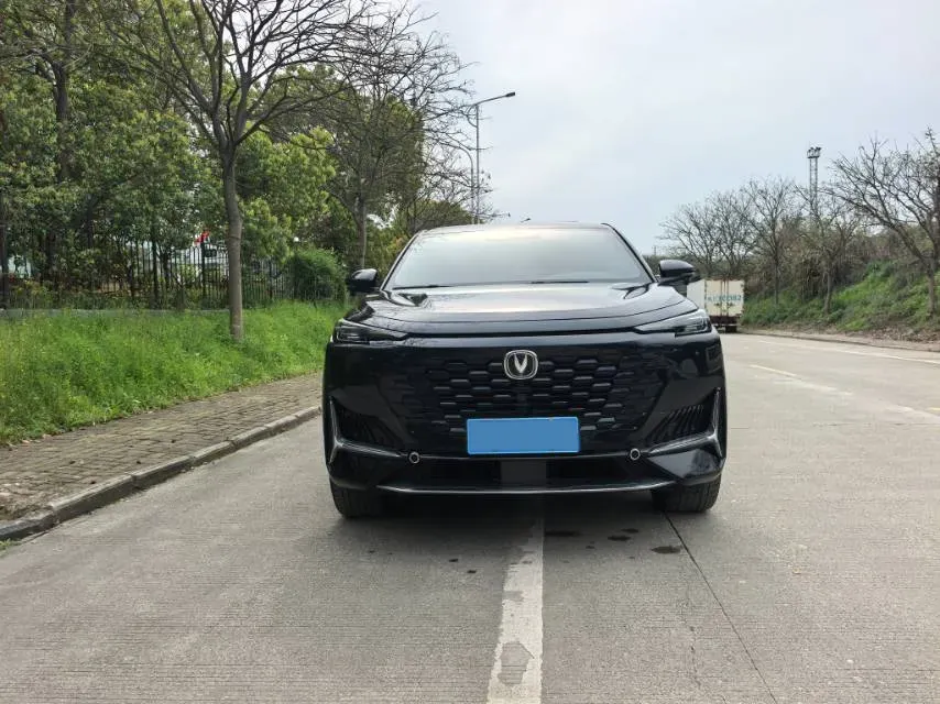 2021 ChangAn UNI-K 2.0T 233HP L4 8AT,autocango,china used car exporter,china ev exporter,chinese used car exporter,chinese used ev exporter