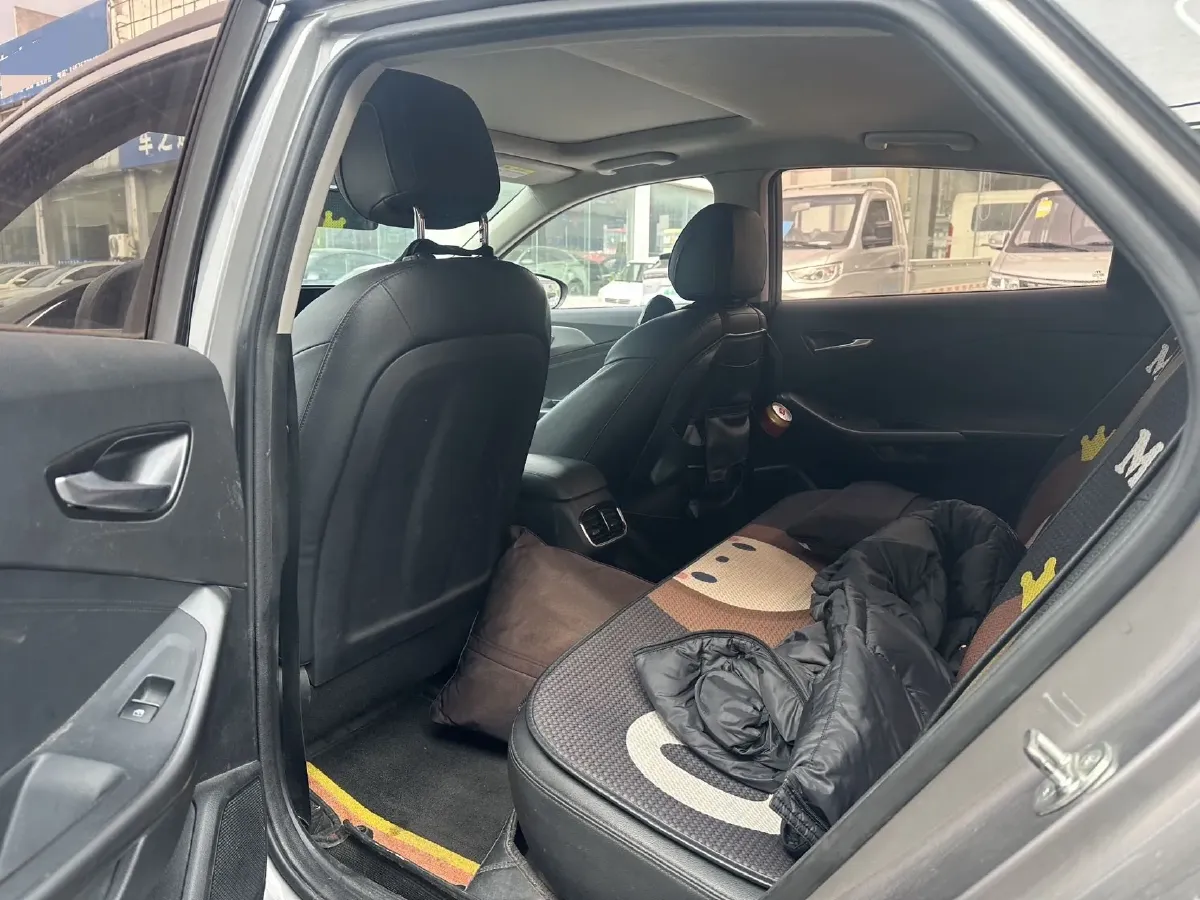 2019 Hyundai La Festa 1.6T 204HP L4 7DCT,autocango,china used car exporter,china ev exporter,chinese used car exporter,chinese used ev exporter