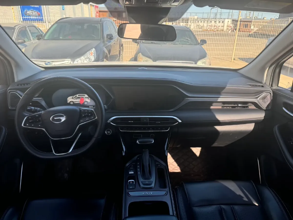 2022 GAC Trumpchi GS4 1.5T 169HP L4 6AT,autocango,china used car exporter,china ev exporter,chinese used car exporter,chinese used ev exporter