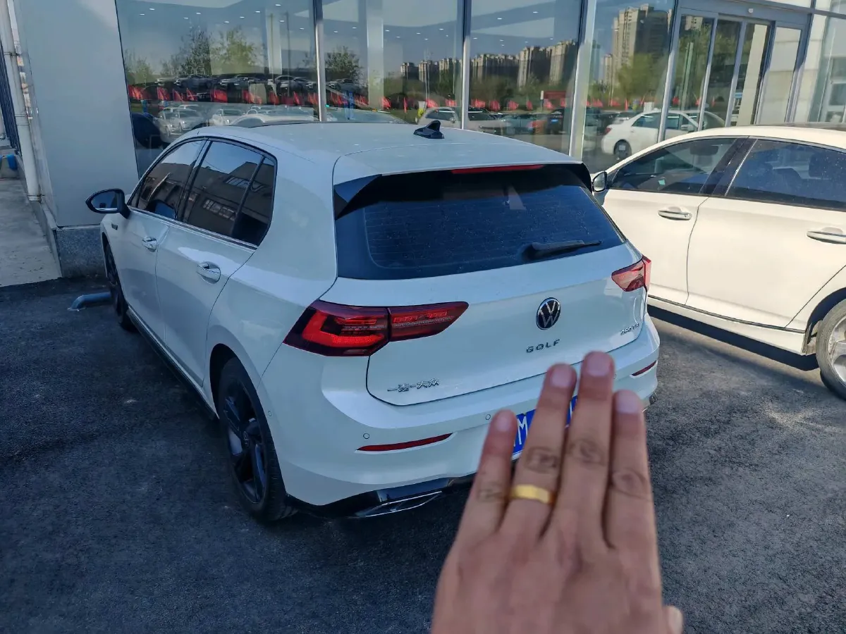 2021 Volkswagen Golf 1.4T 150HP L4 7DCT,autocango,china used car exporter,china ev exporter,chinese used car exporter,chinese used ev exporter