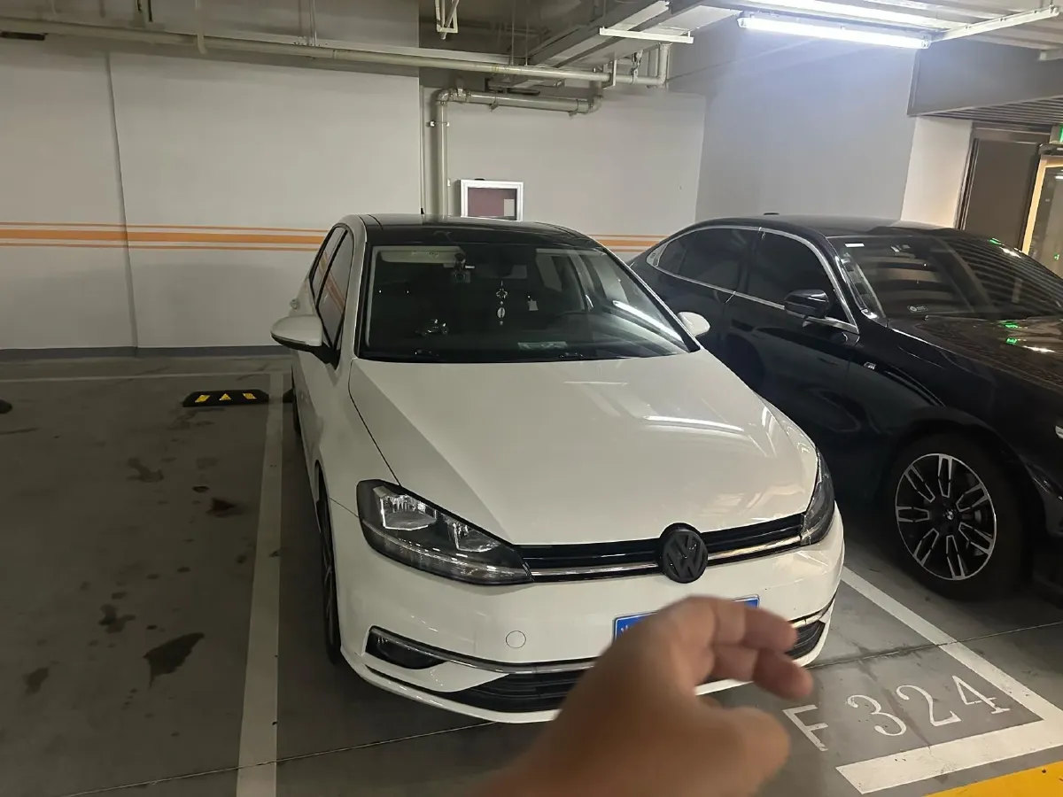 2020 Volkswagen Golf 1.4T 150HP L4 7DCT,autocango,china used car exporter,china ev exporter,chinese used car exporter,chinese used ev exporter