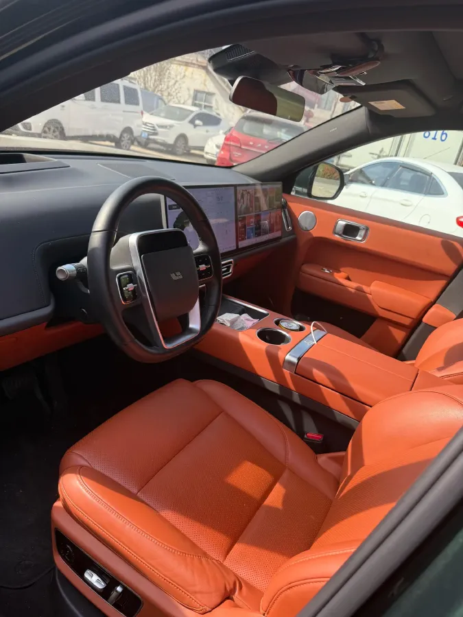2023 Li L7 Range Extended 154HP REEV 40.9KWH,autocango,china used car exporter,china ev exporter,chinese used car exporter,chinese used ev exporter