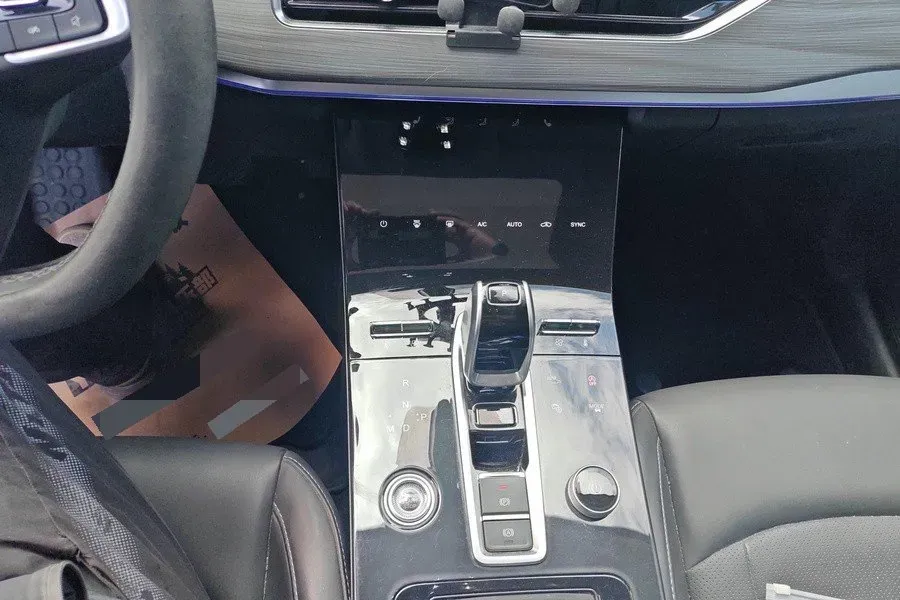 2021 Chery Tiggo 8 1.6T 197HP L4 7DCT,autocango,china used car exporter,china ev exporter,chinese used car exporter,chinese used ev exporter