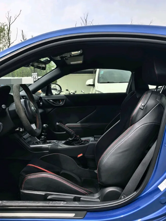 2022 Subaru BRZ 2.4L 234HP H4 6MT,autocango,china used car exporter,china ev exporter,chinese used car exporter,chinese used ev exporter