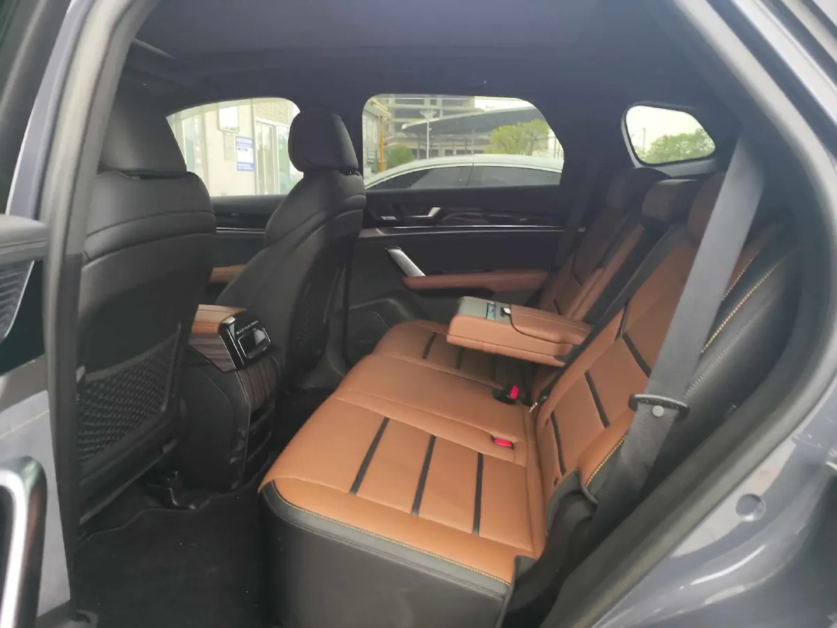 2021 BYD Tang 2.0T 192HP L4 6DCT PHEV 18.5KWH,autocango,china used car exporter,china ev exporter,chinese used car exporter,chinese used ev exporter