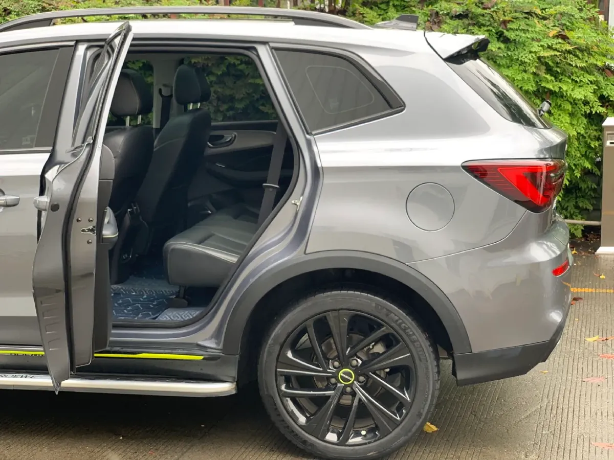 2021 Roewe RX5 1.5T 173HP L4 7DCT,autocango,china used car exporter,china ev exporter,chinese used car exporter,chinese used ev exporter