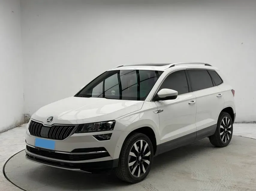 2021 Skoda Karoq 1.4T 150HP L4 7DCT,autocango,china used car exporter,china ev exporter,chinese used car exporter,chinese used ev exporter