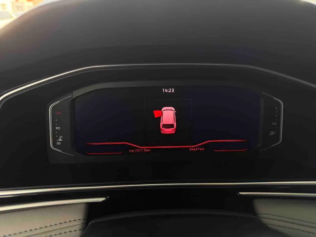 2021 Skoda Karoq 1.4T 150HP L4 7DCT,autocango,china used car exporter,china ev exporter,chinese used car exporter,chinese used ev exporter