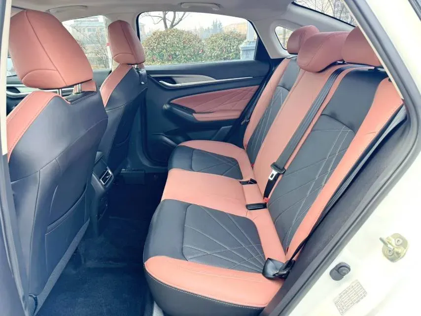 2022 ChangAn Eado 1.4T 160HP L4 7DCT,autocango,china used car exporter,china ev exporter,chinese used car exporter,chinese used ev exporter