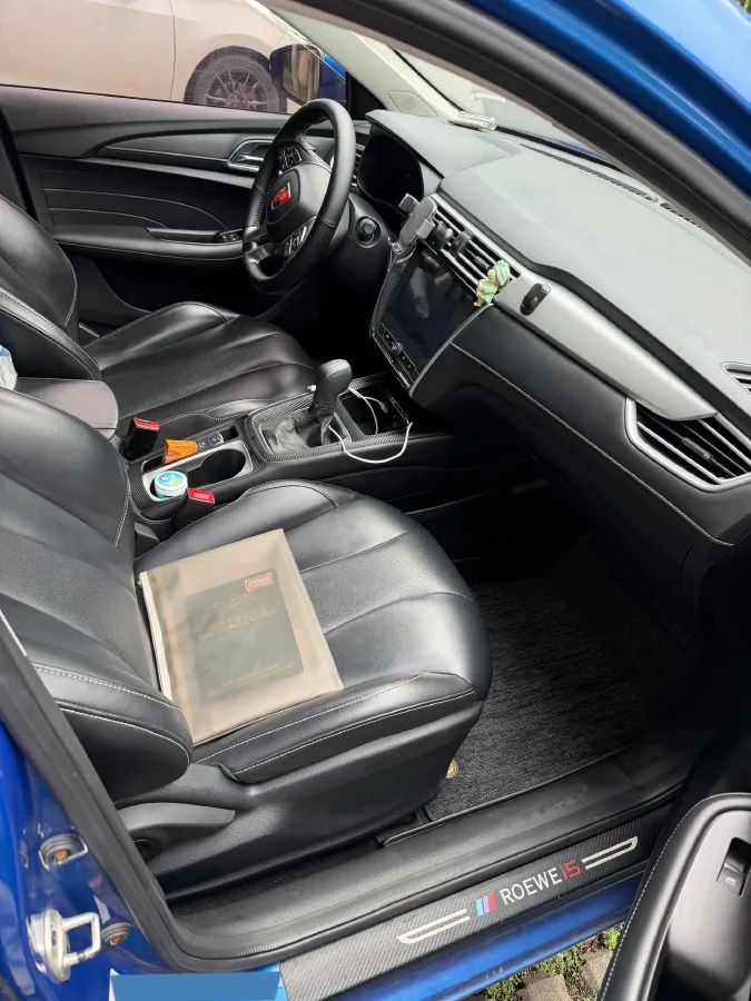 2020 Roewe i5 1.5L 120HP L4 CVT,autocango,china used car exporter,china ev exporter,chinese used car exporter,chinese used ev exporter