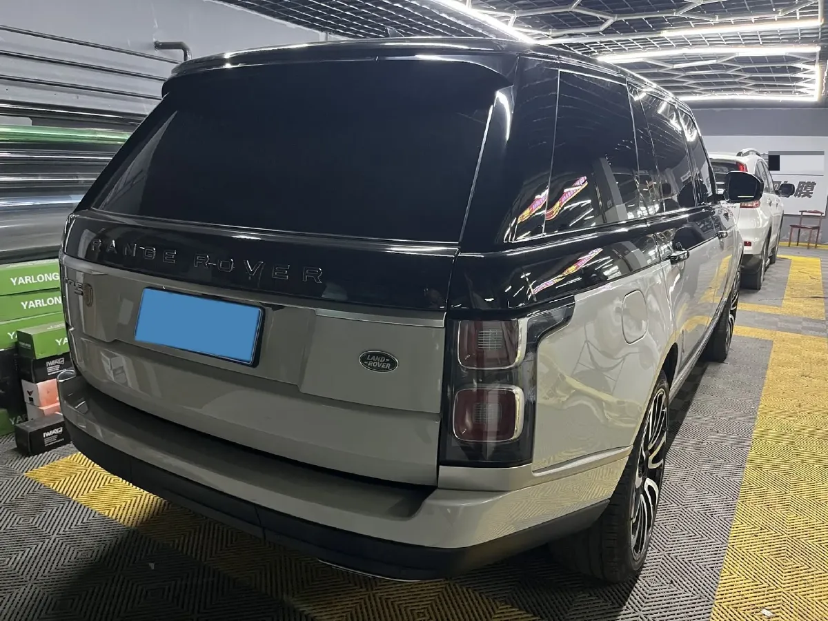 2022 Land Rover Range Rover 3.0T 400HP L6 8AT,autocango,china used car exporter,china ev exporter,chinese used car exporter,chinese used ev exporter