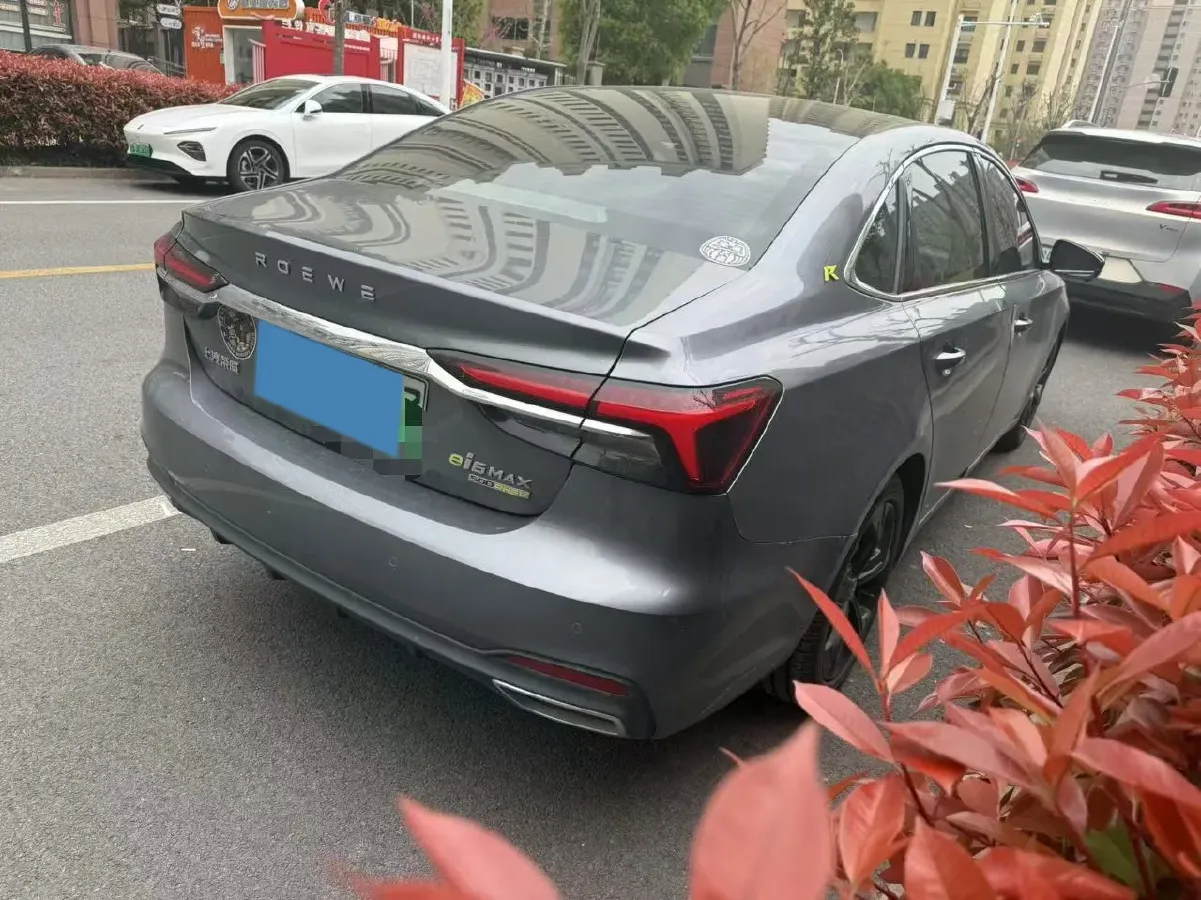 2020 Roewe i6 MAX 1.5T 169HP L4 AMT PHEV,autocango,china used car exporter,china ev exporter,chinese used car exporter,chinese used ev exporter