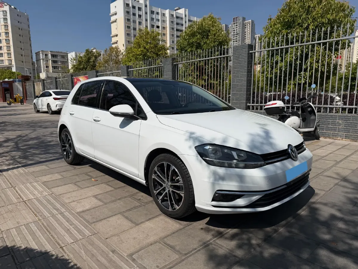 2018 Volkswagen Golf 1.4T 131HP L4 7DCT,autocango,china used car exporter,china ev exporter,chinese used car exporter,chinese used ev exporter
