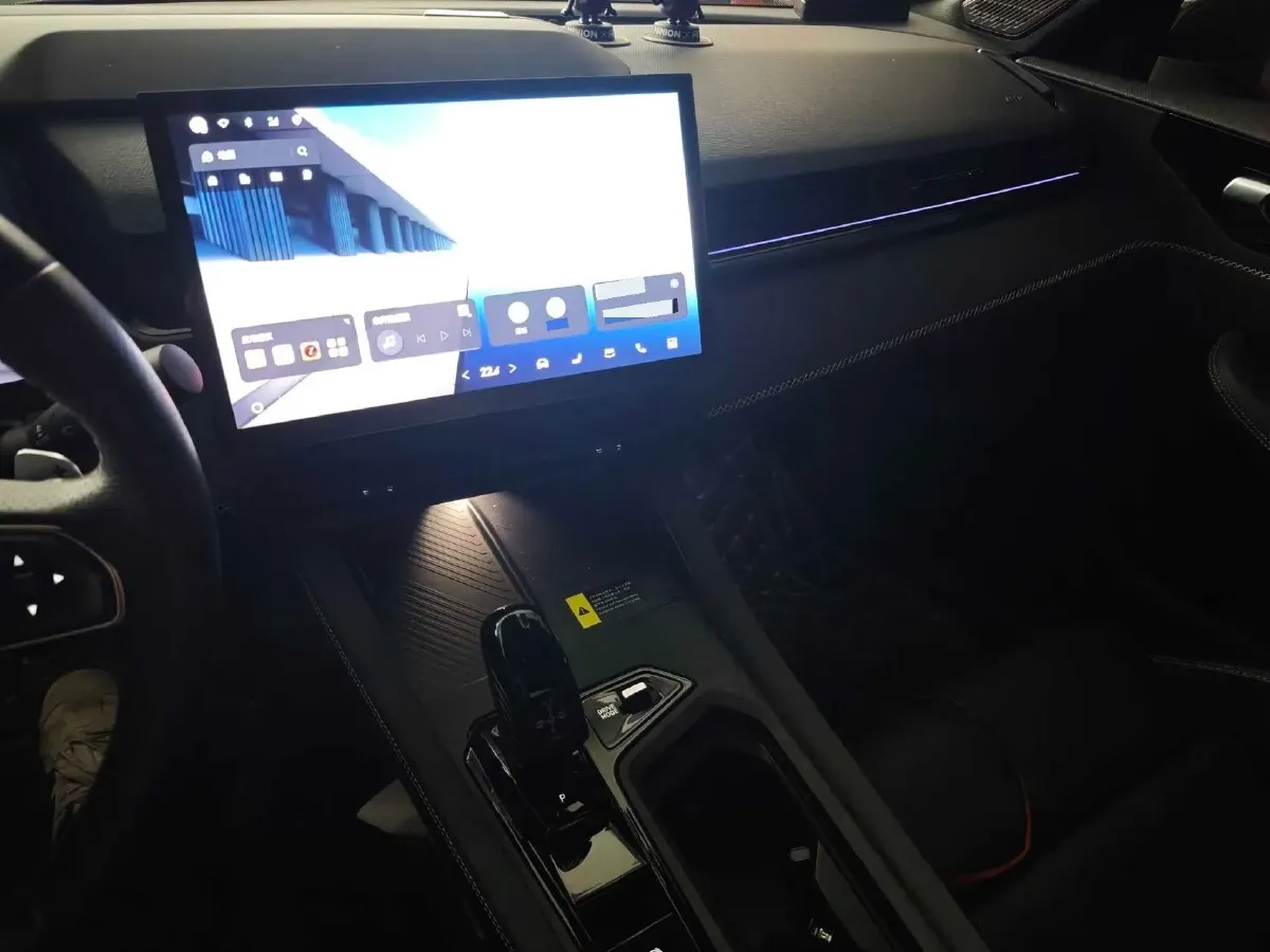 2023 LYNK&CO 03 2.0T 254HP L4 7DCT,autocango,china used car exporter,china ev exporter,chinese used car exporter,chinese used ev exporter