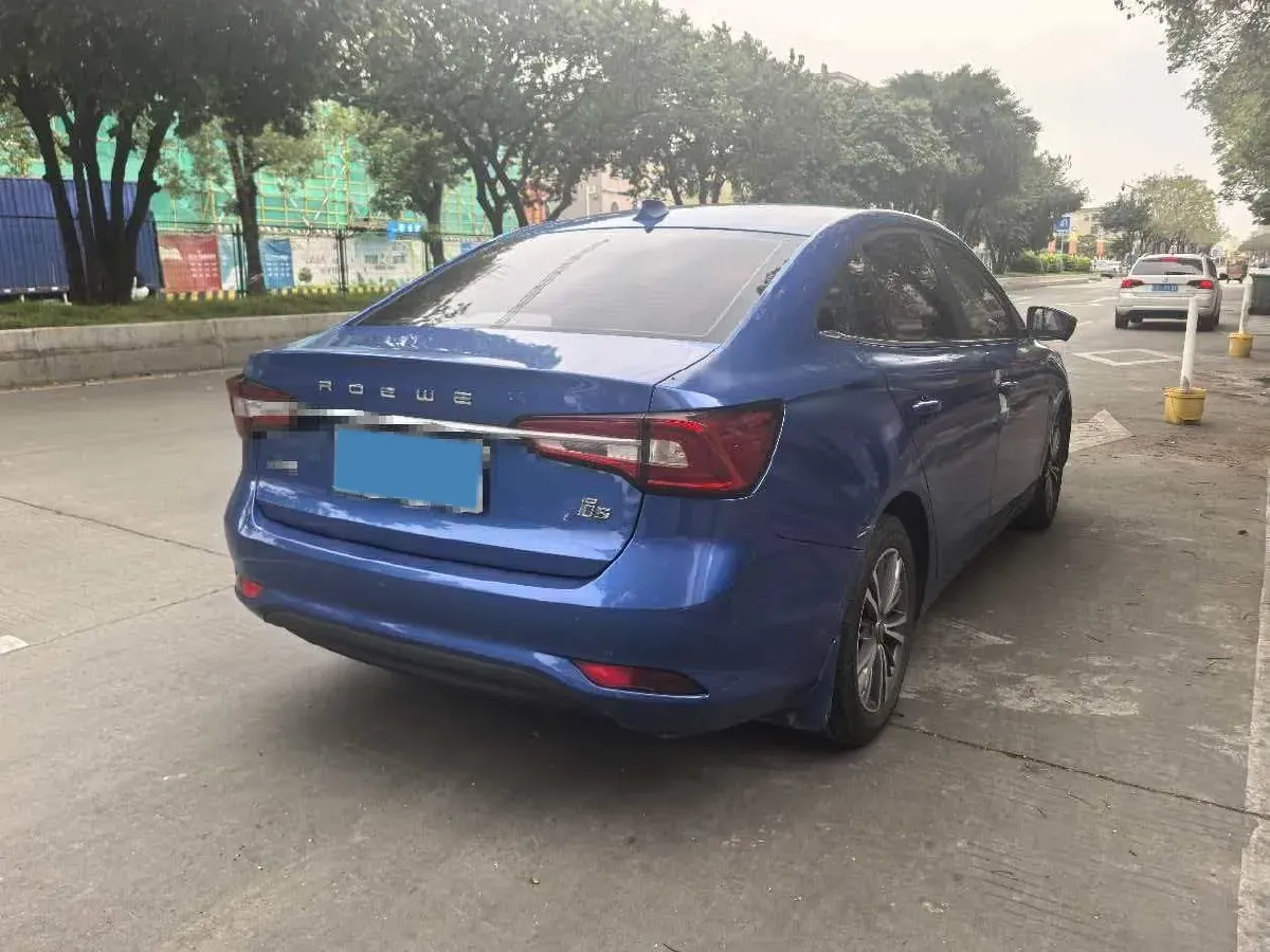 2019 Roewe i5 1.5L 120HP L4 CVT,autocango,china used car exporter,china ev exporter,chinese used car exporter,chinese used ev exporter