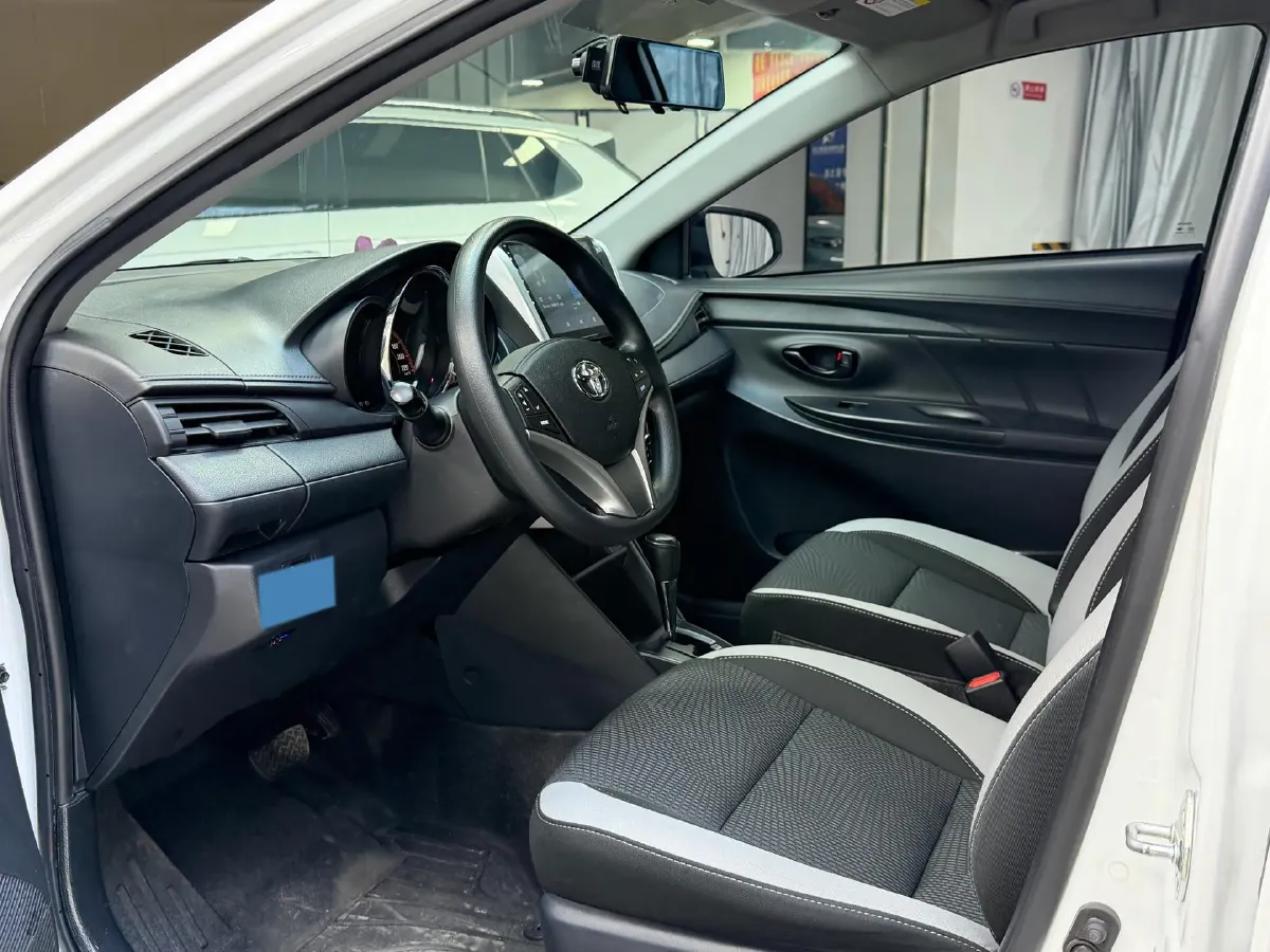 2021 Toyota Yaris L 1.5L 112HP L4 CVT,autocango,china used car exporter,china ev exporter,chinese used car exporter,chinese used ev exporter