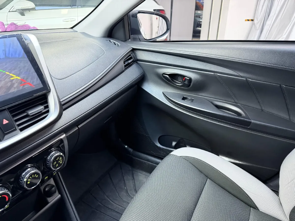 2021 Toyota Yaris L 1.5L 112HP L4 CVT,autocango,china used car exporter,china ev exporter,chinese used car exporter,chinese used ev exporter