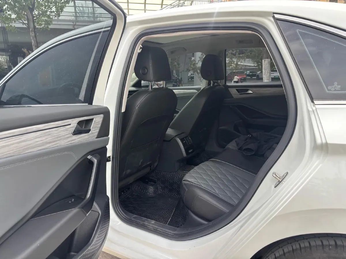 2023 Volkswagen Sagitar 1.4T 150HP L4 7DCT,autocango,china used car exporter,china ev exporter,chinese used car exporter,chinese used ev exporter