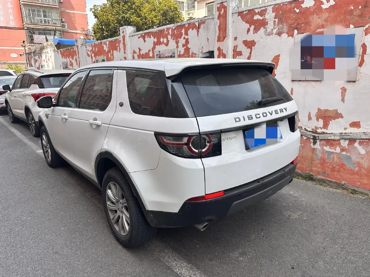 2019 Land Rover Discovery Sport 2.0T 241HP L4 9AT,autocango,china used car exporter,china ev exporter,chinese used car exporter,chinese used ev exporter