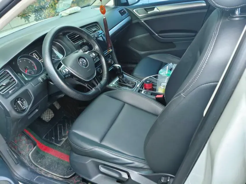 2019 Volkswagen Golf 1.2T 116HP L4 7DCT,autocango,china used car exporter,china ev exporter,chinese used car exporter,chinese used ev exporter