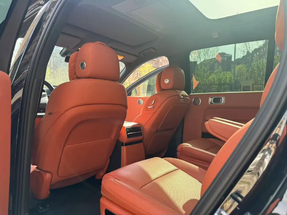 2023 Li L9 Range Extended 154HP REEV 42.6KWH,autocango,china used car exporter,china ev exporter,chinese used car exporter,chinese used ev exporter