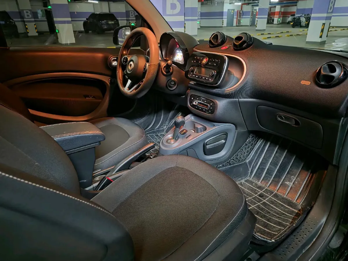 2018 Geely Azkarra 1.8T 184HP L4 6AT,autocango,china used car exporter,china ev exporter,chinese used car exporter,chinese used ev exporter