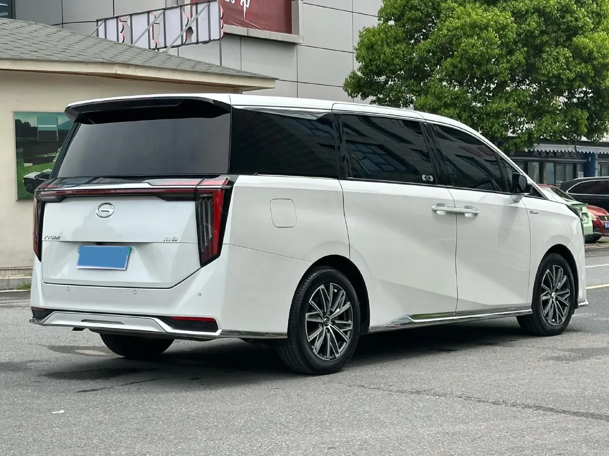 2024 GAC Trumpchi M8 2.0T 252HP L4 8AT,autocango,china used car exporter,china ev exporter,chinese used car exporter,chinese used ev exporter