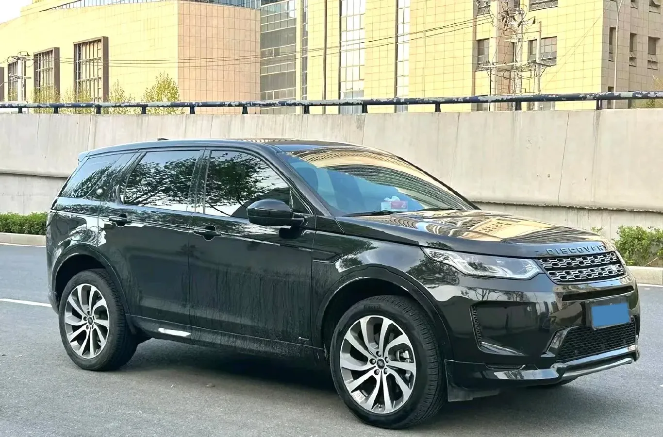 2021 Land Rover Discovery Sport 2.0T 249HP L4 9AT,autocango,china used car exporter,china ev exporter,chinese used car exporter,chinese used ev exporter