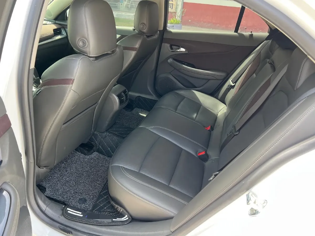 2018 Chevrolet Malibu 1.5T 170HP L4 6AT,autocango,china used car exporter,china ev exporter,chinese used car exporter,chinese used ev exporter