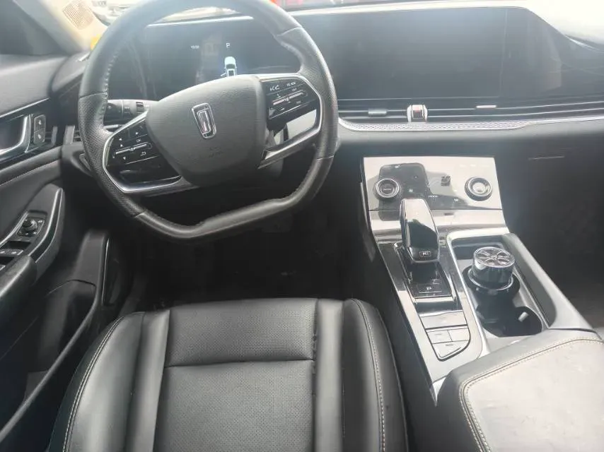 2023 Bestune B70 1.5T 169HP L4 7DCT,autocango,china used car exporter,china ev exporter,chinese used car exporter,chinese used ev exporter