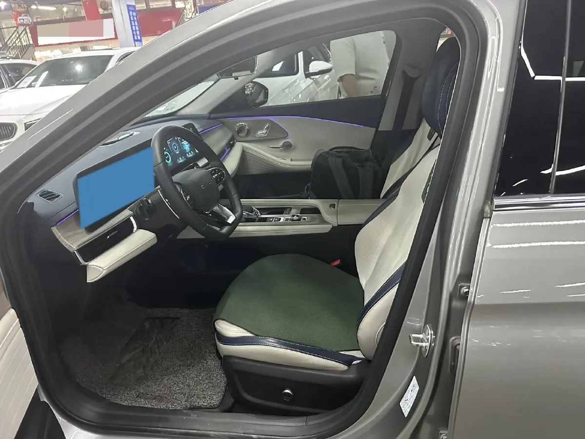 2022 Chery Arrizo 8 1.6T 197HP L4 7DCT,autocango,china used car exporter,china ev exporter,chinese used car exporter,chinese used ev exporter