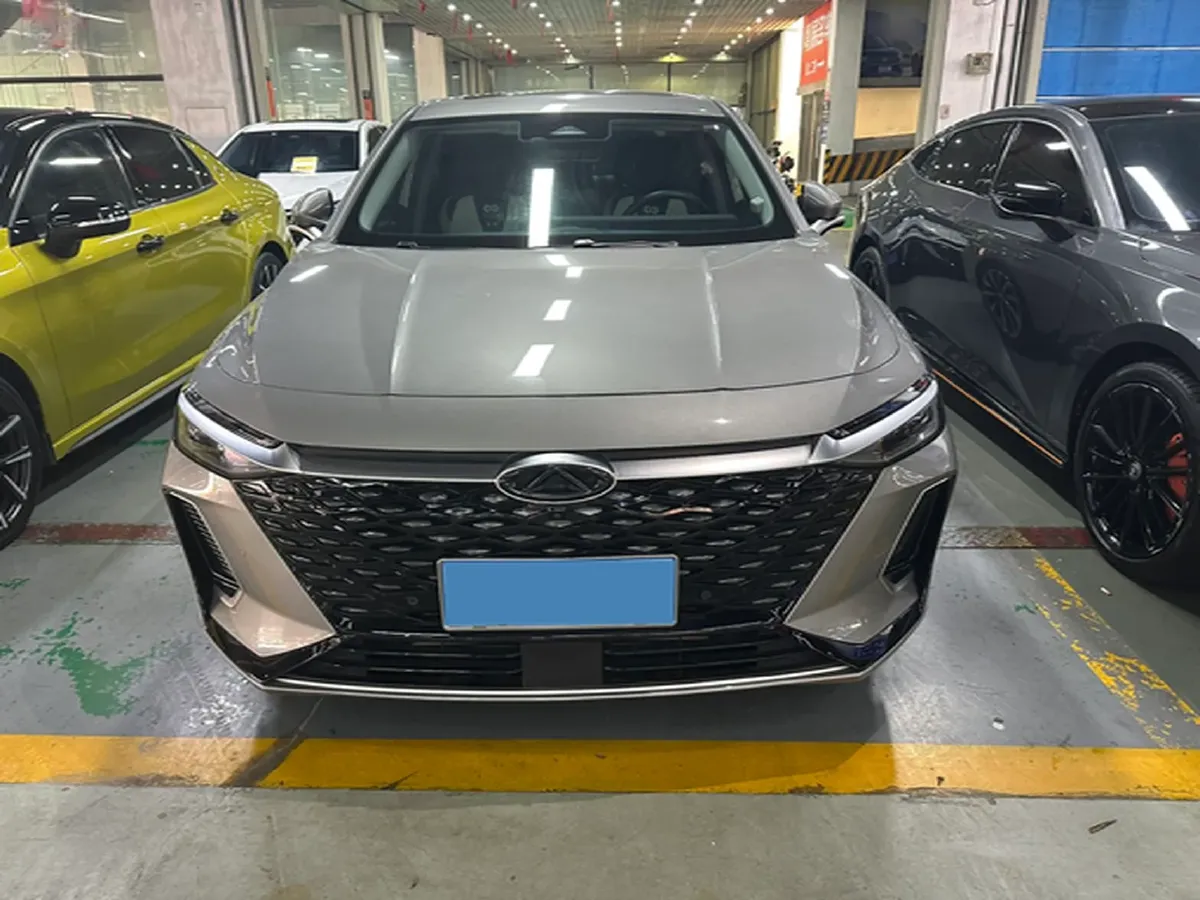 2022 Chery Arrizo 8 1.6T 197HP L4 7DCT,autocango,china used car exporter,china ev exporter,chinese used car exporter,chinese used ev exporter