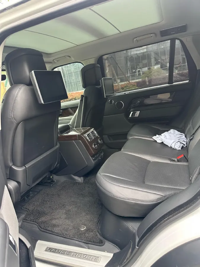 2020 Land Rover Range Rover 3.0T 400HP L6 8AT,autocango,china used car exporter,china ev exporter,chinese used car exporter,chinese used ev exporter