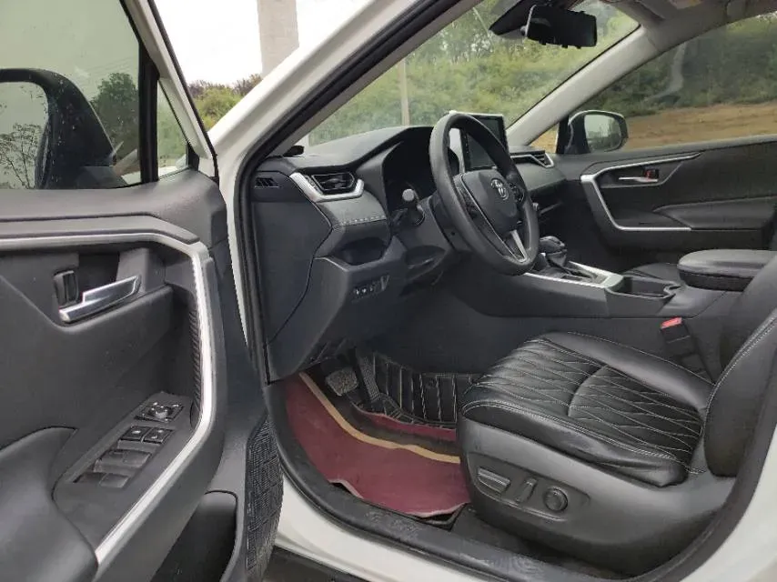 2020 Toyota RAV4 2.5L 178HP L4 E-CVT Hybrid,autocango,china used car exporter,china ev exporter,chinese used car exporter,chinese used ev exporter