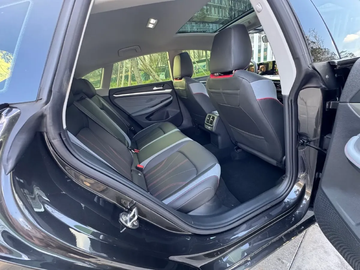 2024 Volkswagen Lamando 1.4T 150HP L4 7DCT,autocango,china used car exporter,china ev exporter,chinese used car exporter,chinese used ev exporter