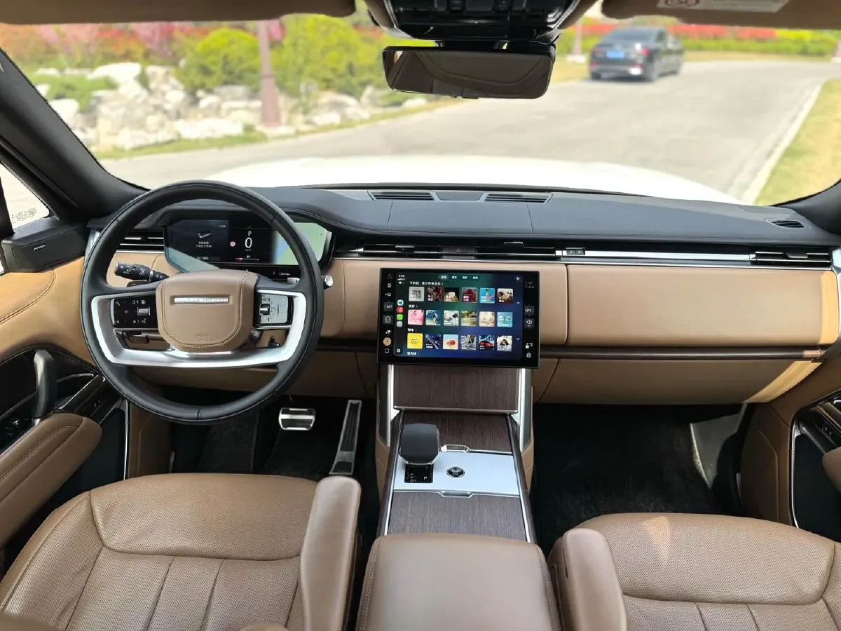 2024 Land Rover Range Rover 3.0T 400HP L6 8AT,autocango,china used car exporter,china ev exporter,chinese used car exporter,chinese used ev exporter