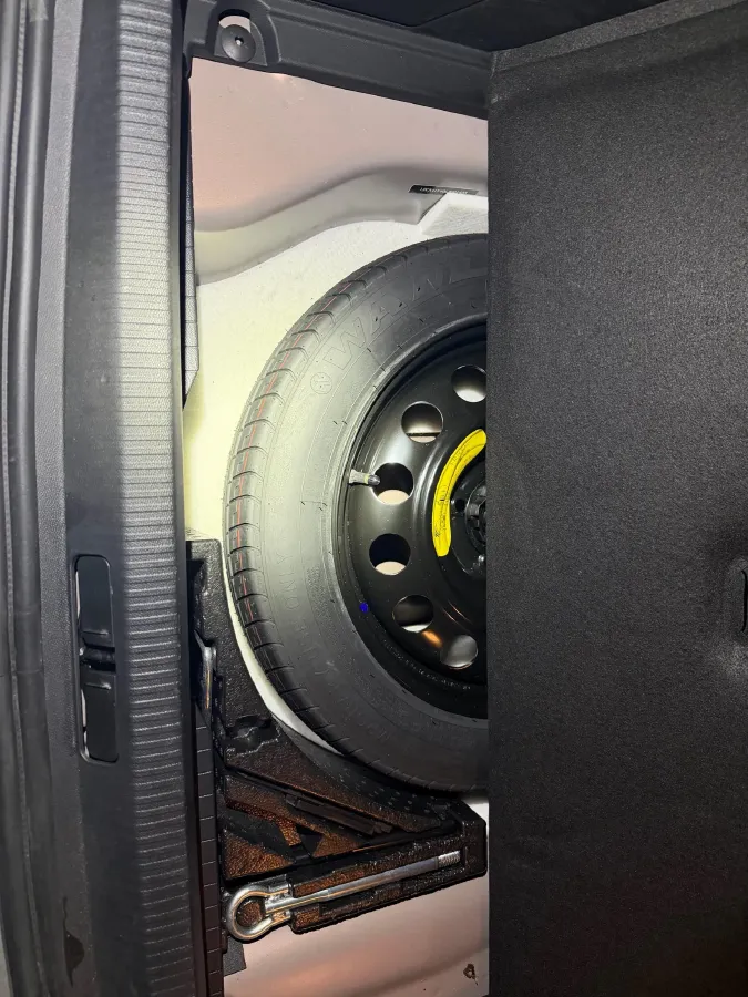 2020 Peugeot 2008 1.2T 136HP L3 6DCT,autocango,china used car exporter,china ev exporter,chinese used car exporter,chinese used ev exporter