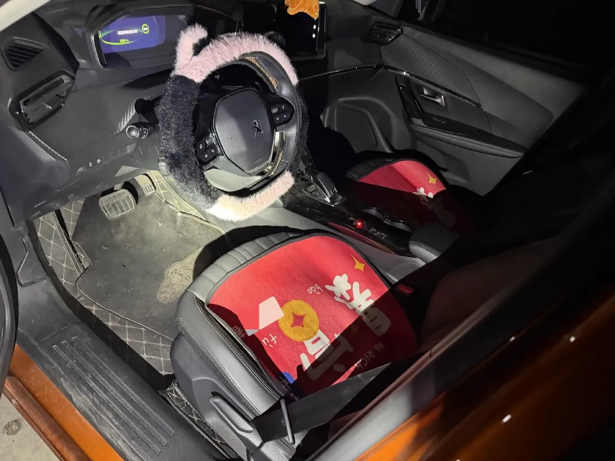 2020 Peugeot 2008 1.2T 136HP L3 6DCT,autocango,china used car exporter,china ev exporter,chinese used car exporter,chinese used ev exporter