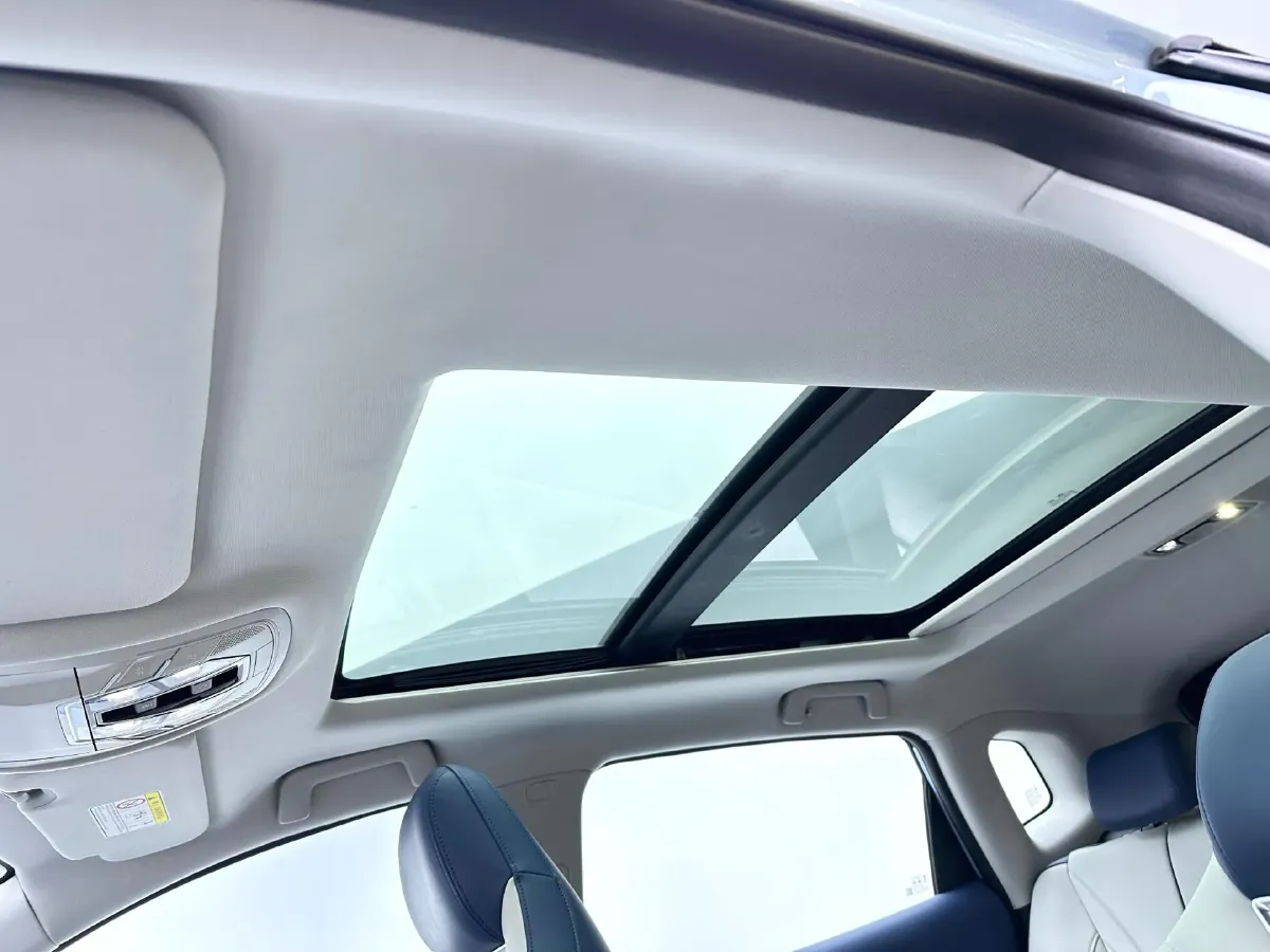 2024 Chery Tiggo8L 2.0T 254HP L4 8AT,autocango,china used car exporter,china ev exporter,chinese used car exporter,chinese used ev exporter