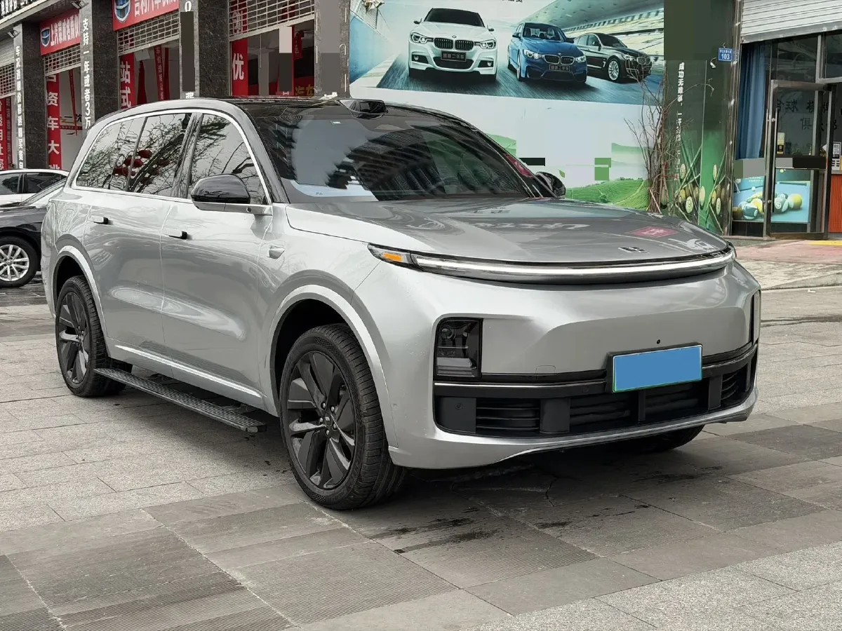 2024 Li L9 Range Extended 154HP REEV 52.3KWH,autocango,china used car exporter,china ev exporter,chinese used car exporter,chinese used ev exporter