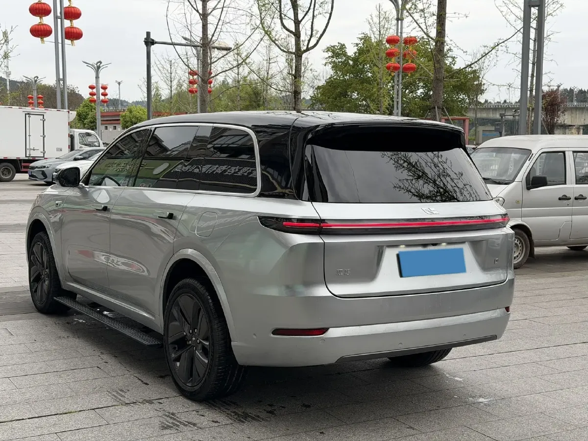 2024 Li L9 Range Extended 154HP REEV 52.3KWH,autocango,china used car exporter,china ev exporter,chinese used car exporter,chinese used ev exporter